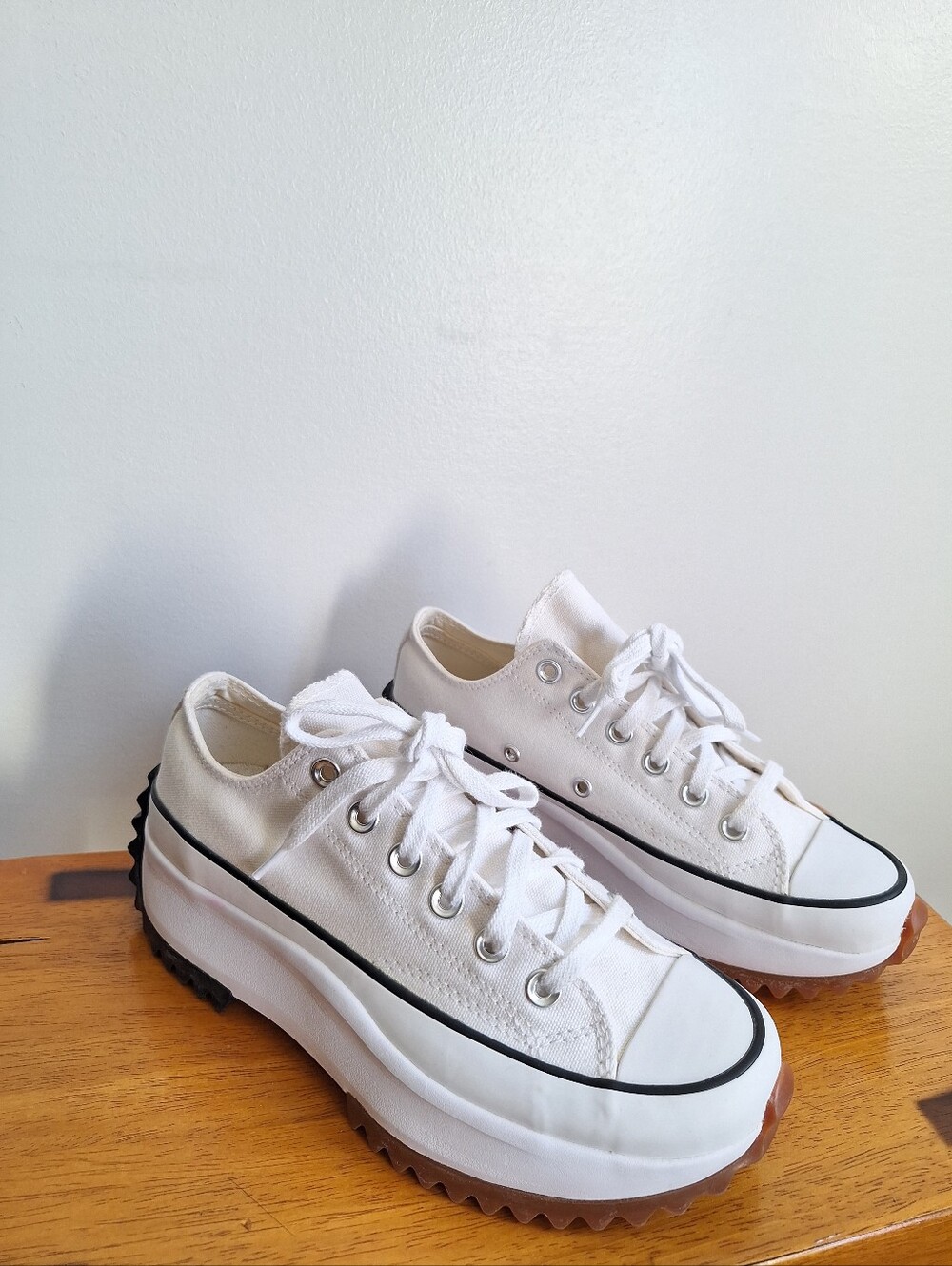 Converse Run Star Hike Low Platform Women's White Size 7 - Picture 10 of 11